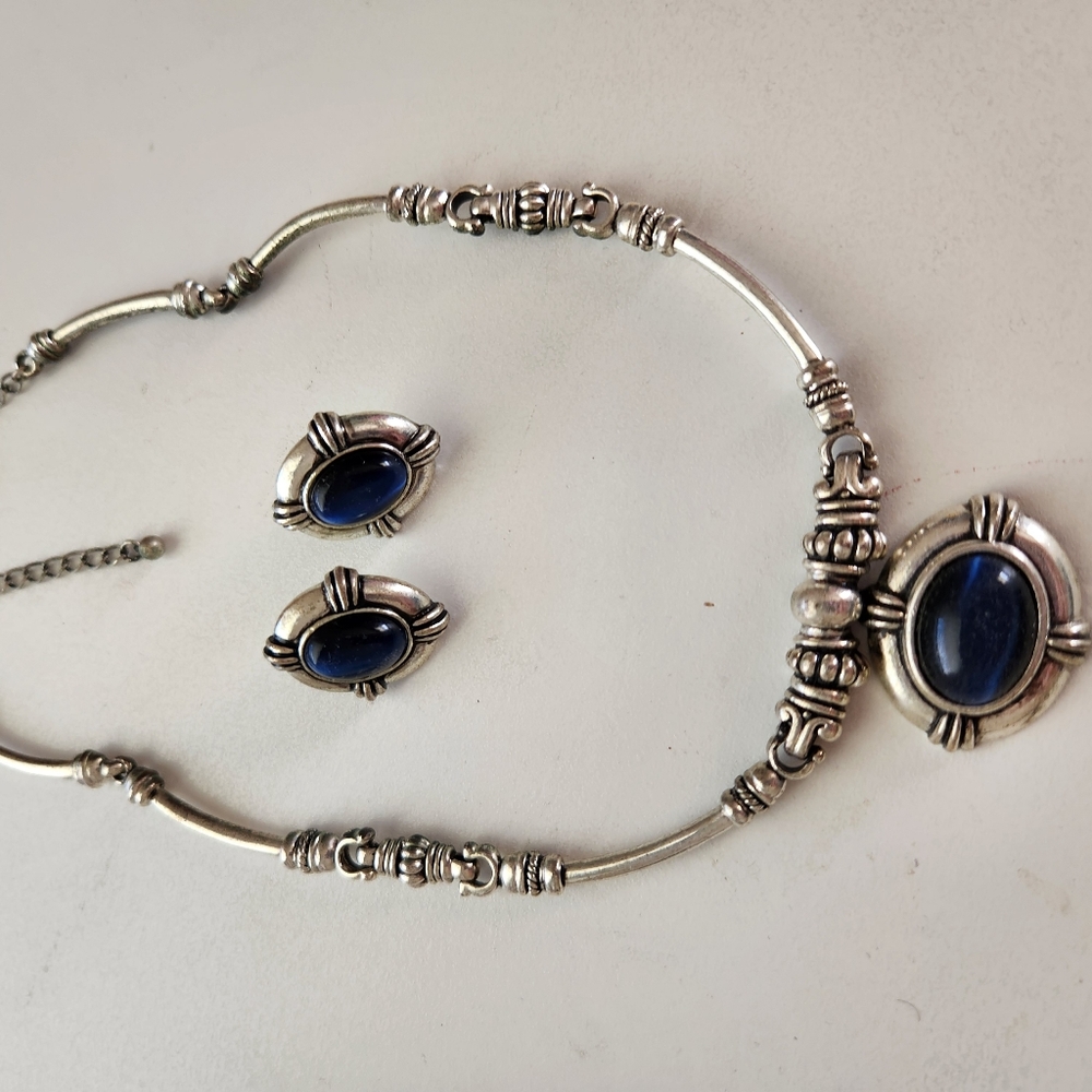 Silver & blue necklace & earrings set. - Picture 2 of 4